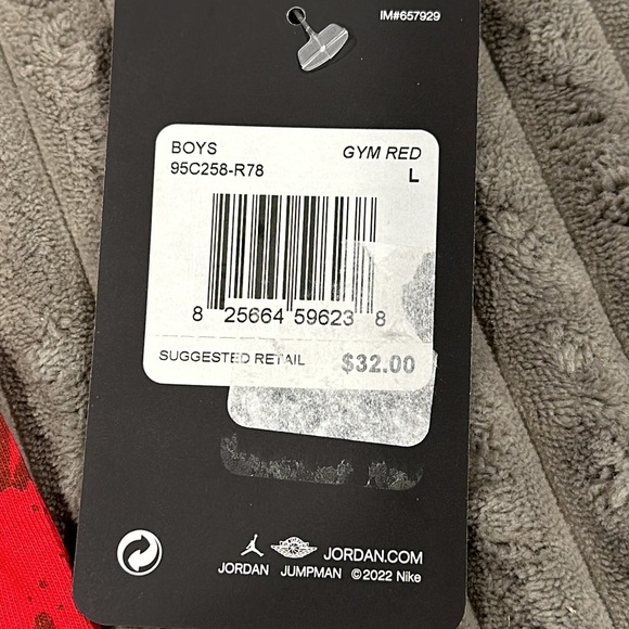 Nike Air Jordan T-Shirt just in time for Christmas - Picture 3 of 7